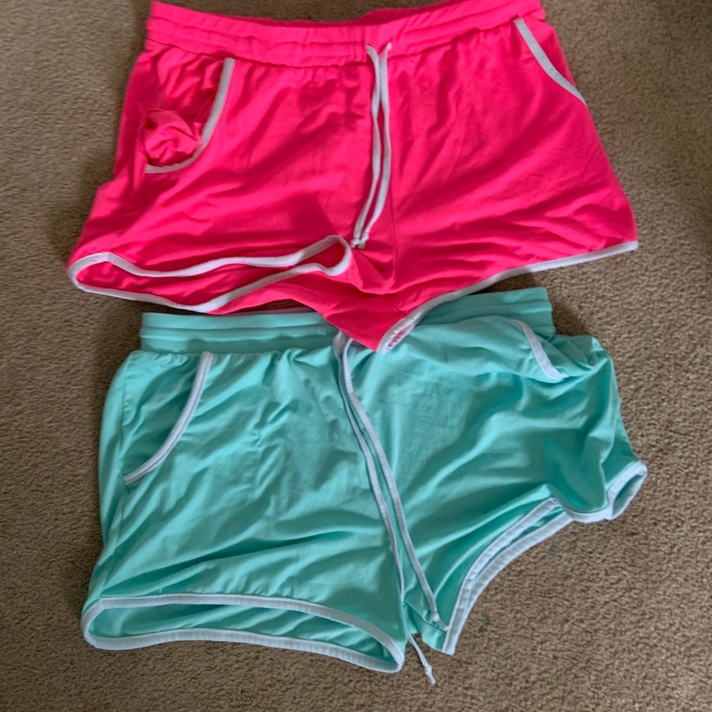 SET OF NEON SHORTS
